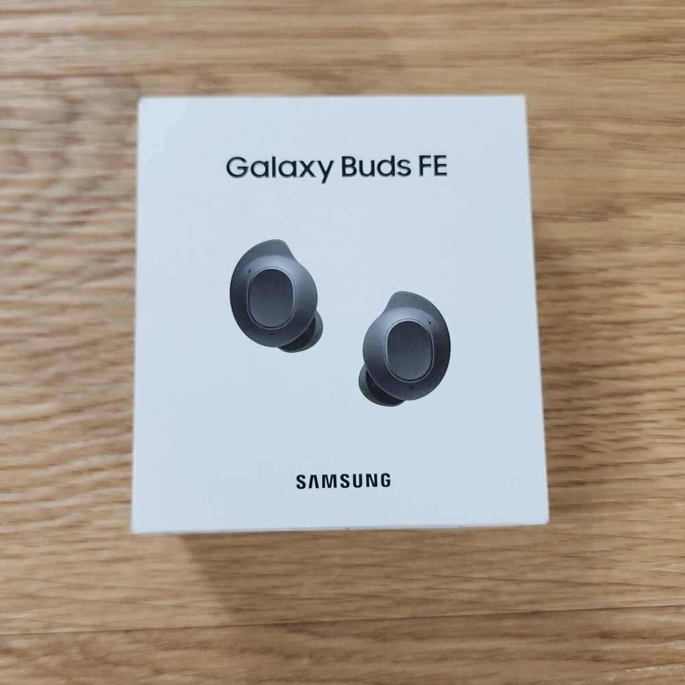 Samsung Galaxy Buds FE True Wireless Bluetooth Earbuds Earphones - Black - Picture 2 of 4